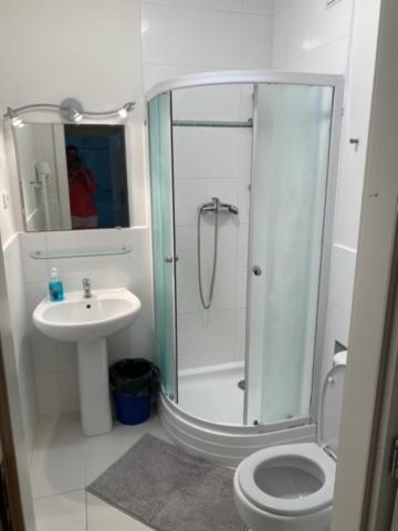 פראג Large 3 Bedroom Family Apartment Close To The River מראה חיצוני תמונה